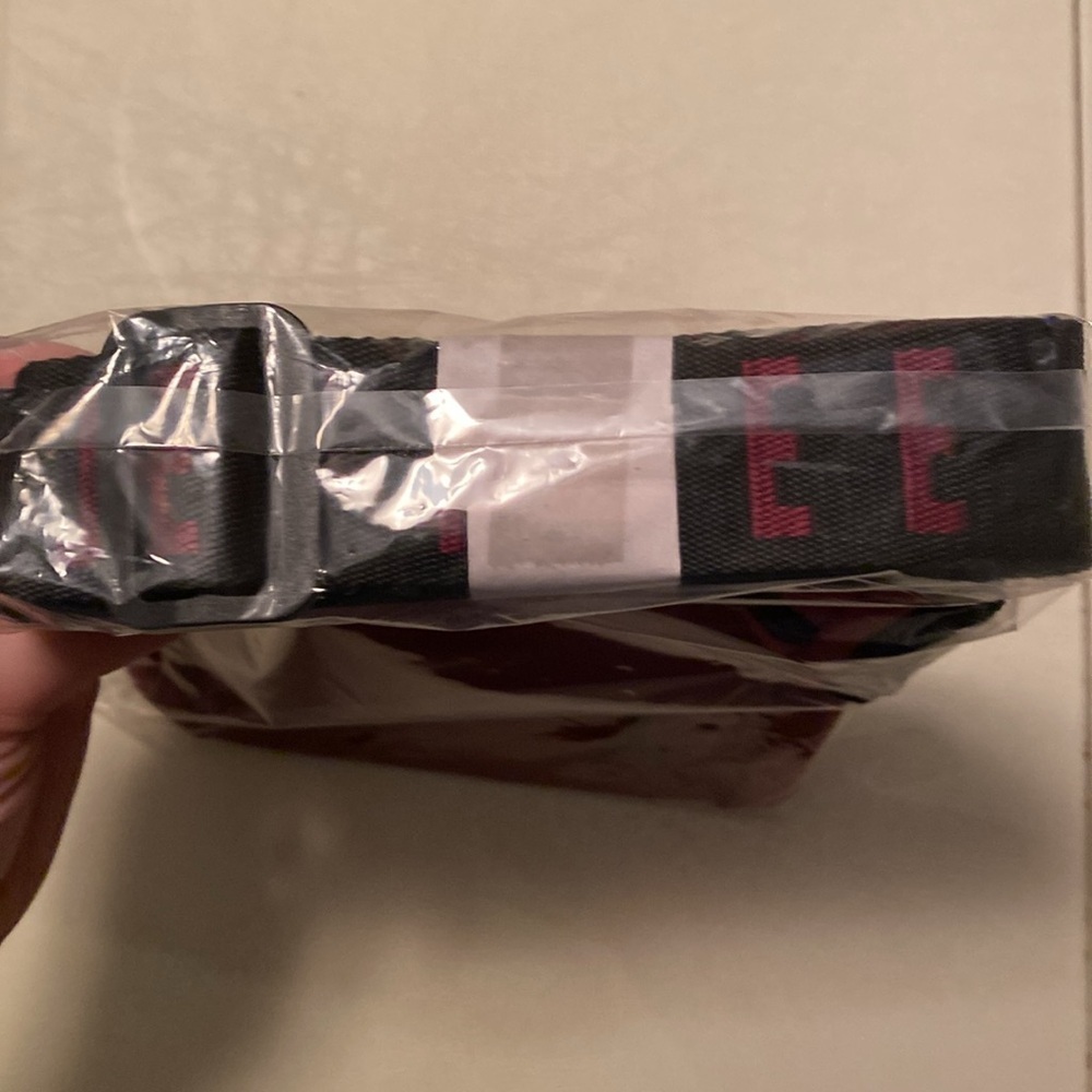 Jeffree Star Red Crossbody Bag - Picture 3 of 9